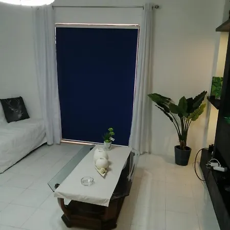 Apartment Club Amarilis,alex&mila Da Rocha